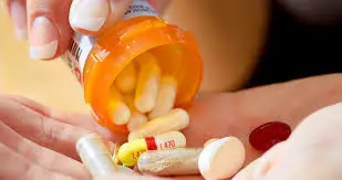 स्लिप डिस्क में कौन सी मेडिसिन खानी चाहिए