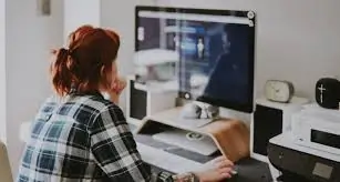 कंप्यूटर पर काम करने वालों के लिए हर घंटे 5 मिनट का ब्रेक।