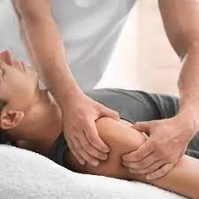 मैनुअल थेरेपी (Manual Therapy) क्या है?