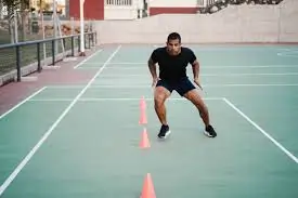 कोन ड्रिल (Cone Drill – ज़िगज़ैग दौड़)