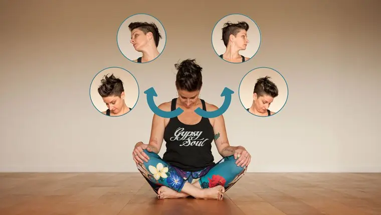 नेक सर्कल्स (गर्दन को धीरे-धीरे गोल घुमाना)