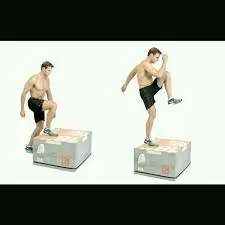 स्टेप-अप विद नी ड्राइव (Step-up with Knee Drive)