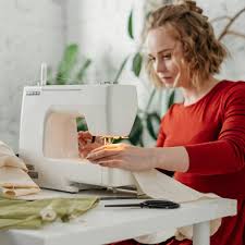 टेलर्स (दर्जी) और सिलाई मशीन चलाने वालों में गर्दन और पीठ दर्द का इलाज