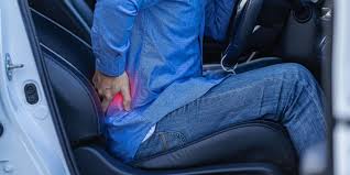 ट्रक और टैक्सी ड्राइवर्स: लंबी यात्रा के दौरान कमर दर्द से कैसे बचें?