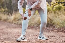 दर्द का मनोविज्ञान: आपका दिमाग क्रोनिक पेन (पुराने दर्द) को कैसे महसूस करता है?