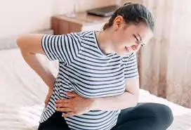 प्रेगनेंसी के दौरान पसलियों में दर्द (Rib Pain) और सांस लेने में दिक्कत