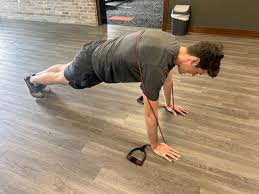 स्कैपुलर पुश-अप