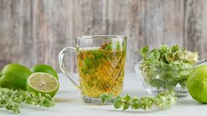 डिटॉक्स टी' (Detox Tea) और फैट बर्नर सप्लीमेंट्स का मस्कुलर डीहाइड्रेशन पर खतरनाक असर