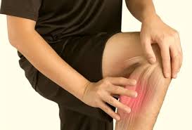 तेज गर्मियों में डिहाइड्रेशन के कारण पिंडलियों में होने वाली ऐंठन का त्वरित इलाज