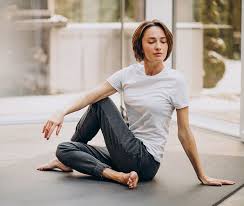 पीसीओएस (PCOS) में वजन घटाने और हार्मोनल संतुलन के लिए सही एक्सरसाइज रूटीन