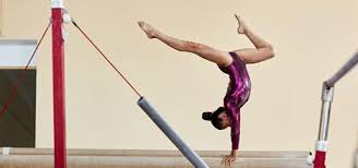 फीमेल एथलीट ट्रायड: महिला खिलाड़ियों में ऊर्जा की कमी, अनियमित पीरियड्स और कमजोर हड्डियां