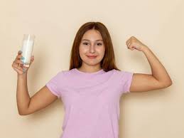 महिलाओं में कैल्शियम की कमी: क्या सप्लीमेंट लेना जरूरी है या प्राकृतिक स्रोत काफी हैं?