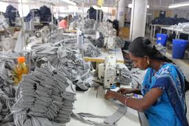 वस्त्राल और आसपास के औद्योगिक क्षेत्र के श्रमिकों के लिए: भारी मशीनरी चलाने से होने वाले मस्कुलर दर्द का निवारण