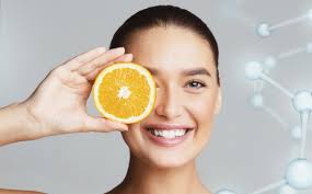विटामिन सी (Vitamin C) और कोलेजन (Collagen): टेंडन और लिगामेंट की रिकवरी के लिए क्यों जरूरी हैं?