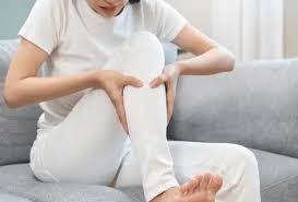 व्रत और उपवास के दिनों में शरीर की कमजोरी और मांसपेशियों में ऐंठन (Muscle Cramps) से कैसे बचें?