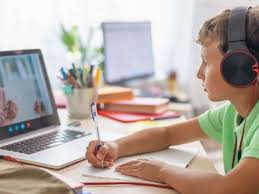 ऑनलाइन ट्यूटर्स (Online Tutors) के लिए डिजिटल बोर्ड पर लगातार लिखने से होने वाली रोटेटर कफ इंजरी