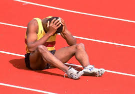 गंभीर चोट लगने के बाद एथलीट्स के लिए 'मनोवैज्ञानिक प्राथमिक उपचार' (Psychological First Aid)