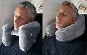 ट्रैवल पिलो (Travel Pillow) हवाई जहाज या बस के सफर के लिए यू-शेप (U-Shape) तकिए का सही उपयोग कैसे करें।