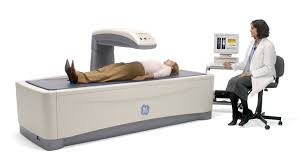 डेक्सा स्कैन (DEXA Scan) अपनी हड्डियों की डेंसिटी (मजबूती) और ऑस्टियोपोरोसिस की रिपोर्ट को कैसे पढ़ें।