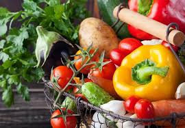 नाइटशेड सब्जियां (Nightshades) क्या टमाटर, आलू और बैंगन खाने से सच में गठिया (Arthritis) का दर्द बढ़ता है