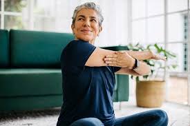 फैशिया (Fascia) अनवाइंडिंग: शरीर के अदृश्य जाल (Connective Tissue) को रिलैक्स करके पुराने दर्द को कैसे मिटाएं?