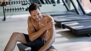 मसल सोरनेस (DOMS) वर्कआउट के बाद बेरीज (Berries) और चेरी का जूस पीने के अनोखे फायदे।