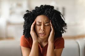 सिर के पीछे का तनाव (Tension Headache) तुरंत राहत के उपाय।