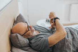 स्लीप ट्रैकर्स (Sleep Trackers) क्या फिटनेस बैंड आपकी नींद की गुणवत्ता का सही पता लगाते हैं