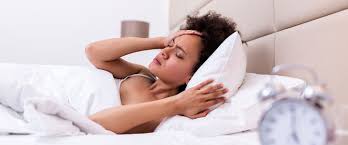 स्लीप डिप्राइवेशन एक रात की खराब नींद आपकी दर्द सहने की क्षमता (Pain Tolerance) को कितना कम कर देती है।