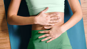 उपवास (Fasting) और दर्द क्या निर्जला एकादशी या व्रत रखने से मांसपेशियों में ऐंठन (Cramps) बढ़ती है?