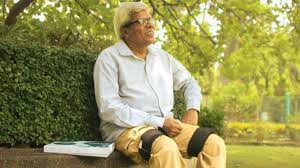 पार्किंसंस (Parkinson's) 'फ्रीजिंग' बुजुर्गों को चलते समय अचानक पैर चिपक जाने (रुक जाने) से कैसे उबारें।