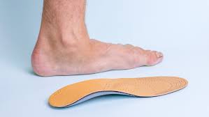 फ्लैट फीट (Flat Feet) अगर आपका बच्चा भागते समय बार-बार गिरता है, तो उसके तलवे कैसे चेक करें।