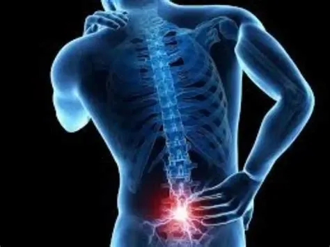 स्पाइनल डिप्रेशन और ट्रैक्शन थेरेपी (Spinal Traction): रीढ़ की हड्डी के दबाव को कैसे कम करती है?